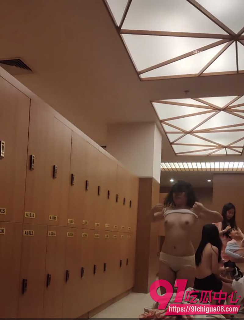 15重庆融汇温泉偷怕事件1 5