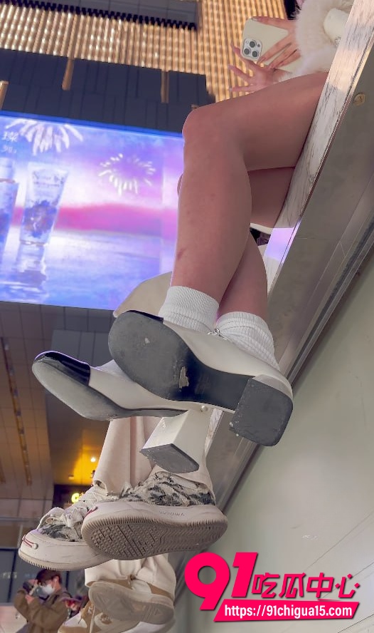 抄底偷拍9 抄底偷拍9