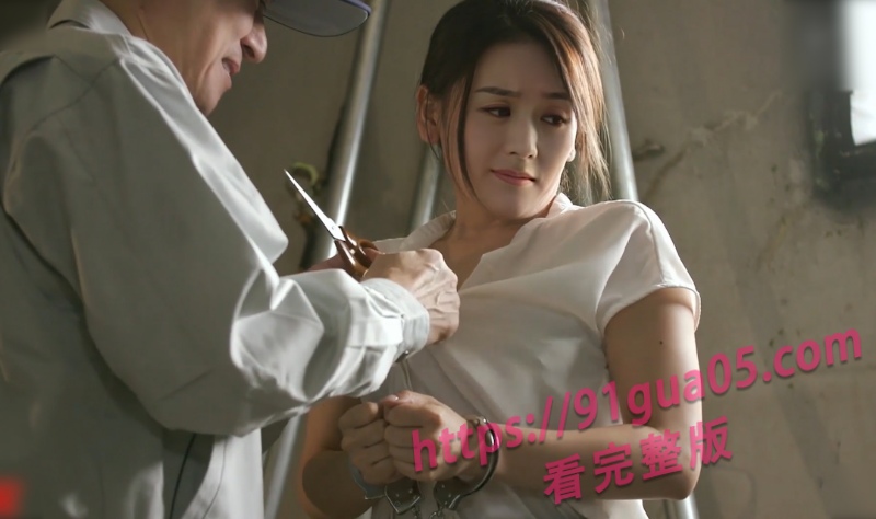 AI换脸之赵丽颖 与导演曝光恋情被劫持 遭受性虐蹂躏～