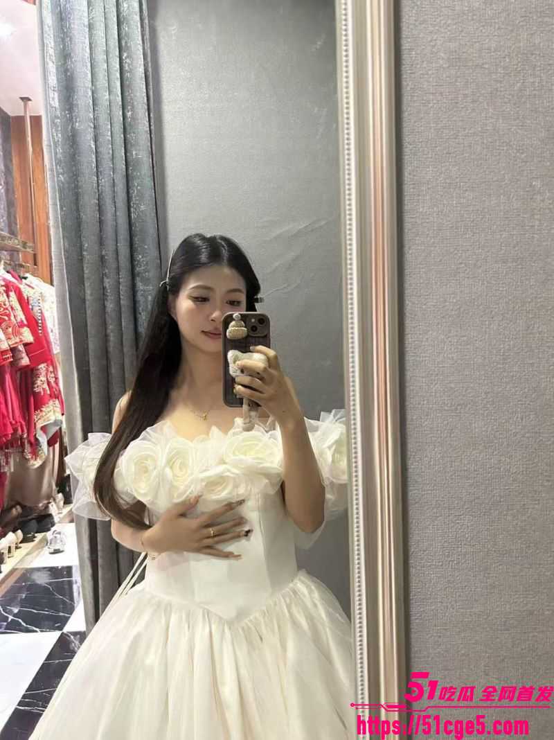 昆明东川准新娘发请帖当晚睡群友 3