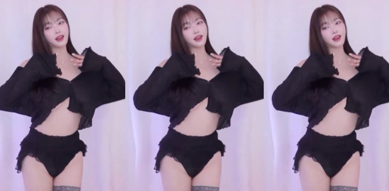 韩国BJ巨乳女神ggig2234粉丝房裸舞视频 深V爆乳狂甩直接把人看晕!