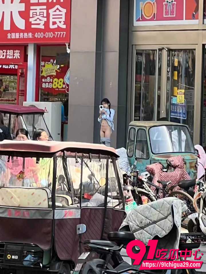 泰华裸女事件3 泰华裸女事件3