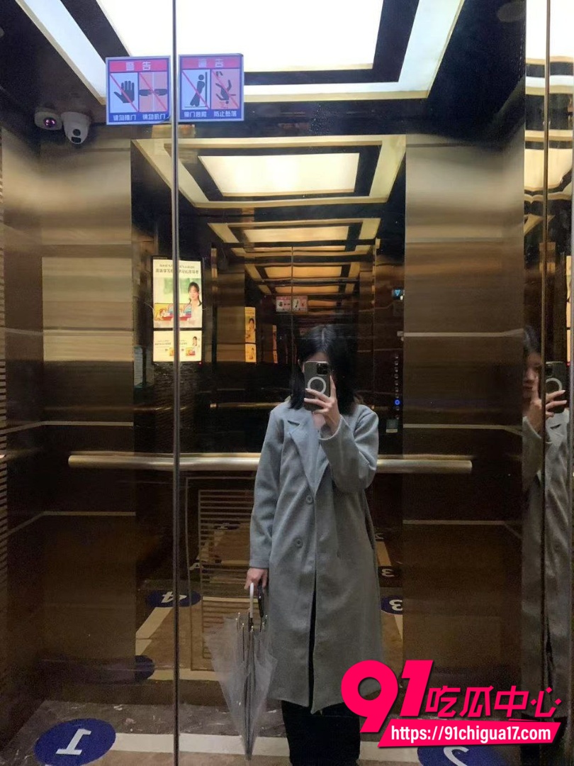 云南杨晓莹洗澡私拍视频2