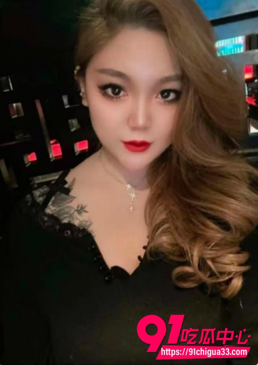 总华探长的小狗约操抖音擦边女神 专属母狗黑丝蕾丝酒店爆操 无套内射后入高潮喷水!