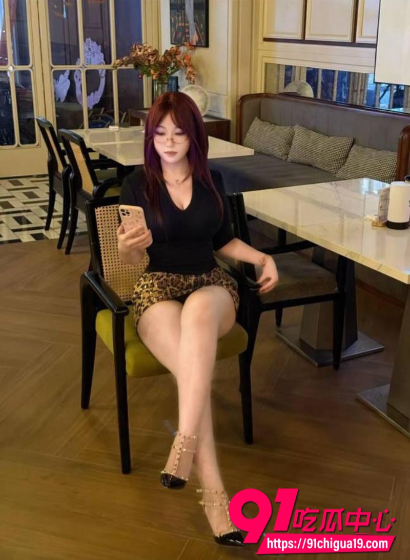 女教师刘聪12