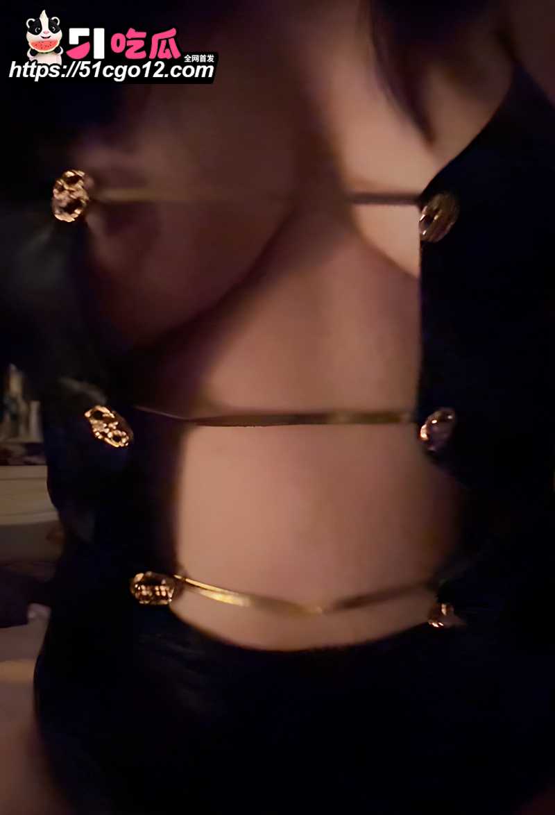 厦门大屁股巨乳女友王梦紫不雅视频流出6拷贝