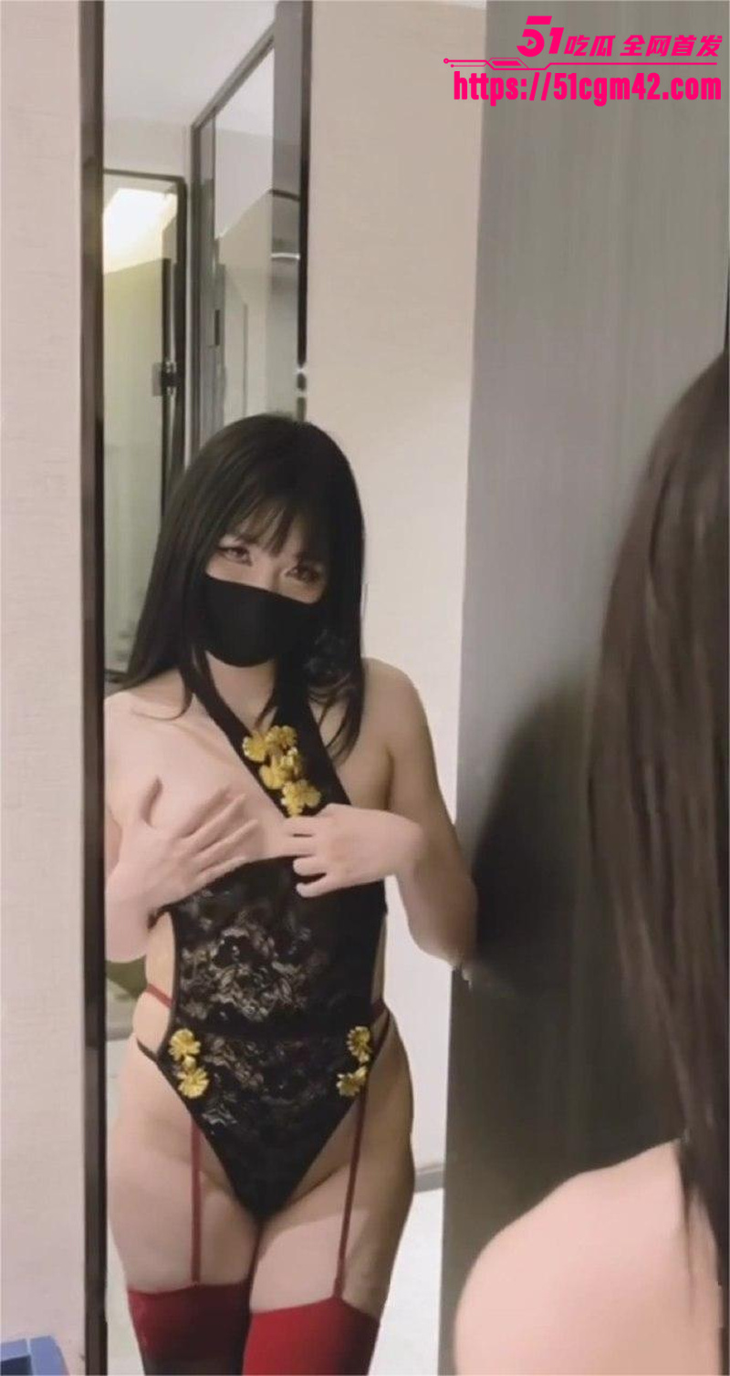 美乳尤物 养只果果 夹射篇 3 美乳尤物 养只果果 夹射篇 3