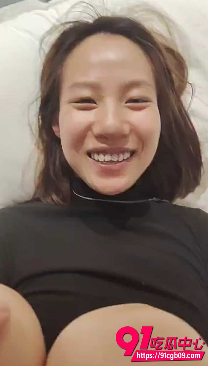 1广西七点奶茶老板娘董文艳 2