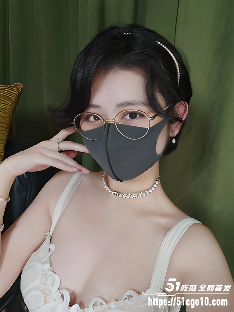 抖音极品网红 奶咪 1