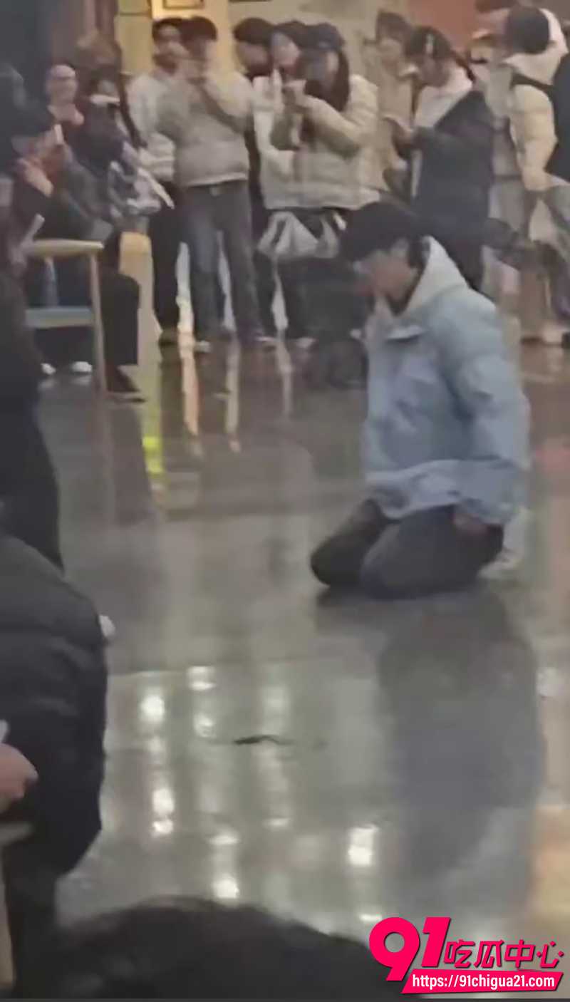吉林某大学男学生脚踏两只船 6