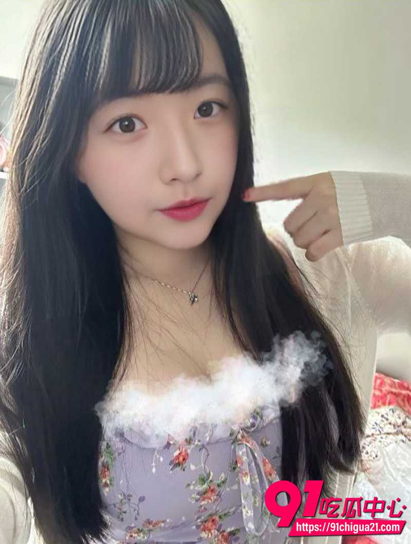 湖南大学生张雪婷裸贷视频 4 湖南大学生张雪婷裸贷视频 4