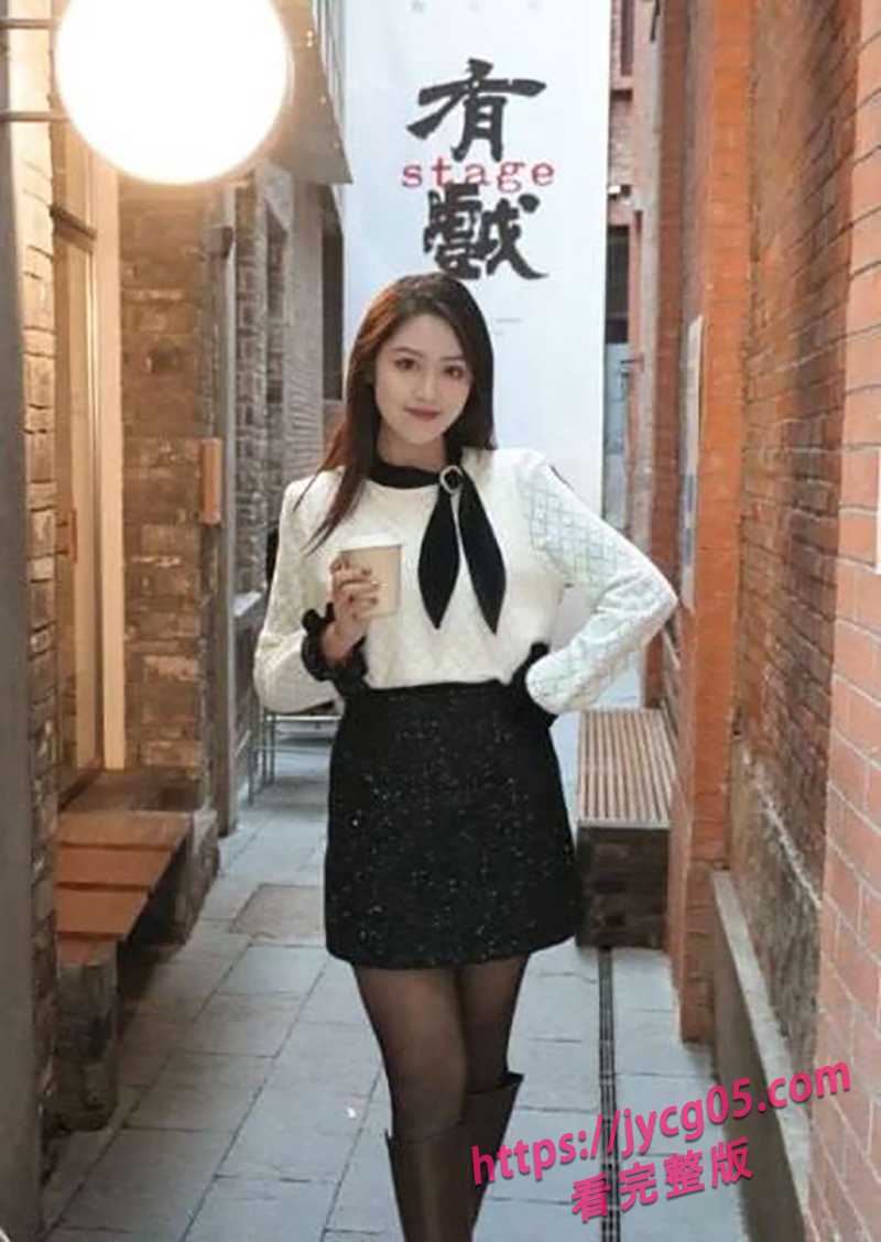 艺术系女神露脸自拍流出！撩人动作+真实呻吟代入感爆棚！ 配图2