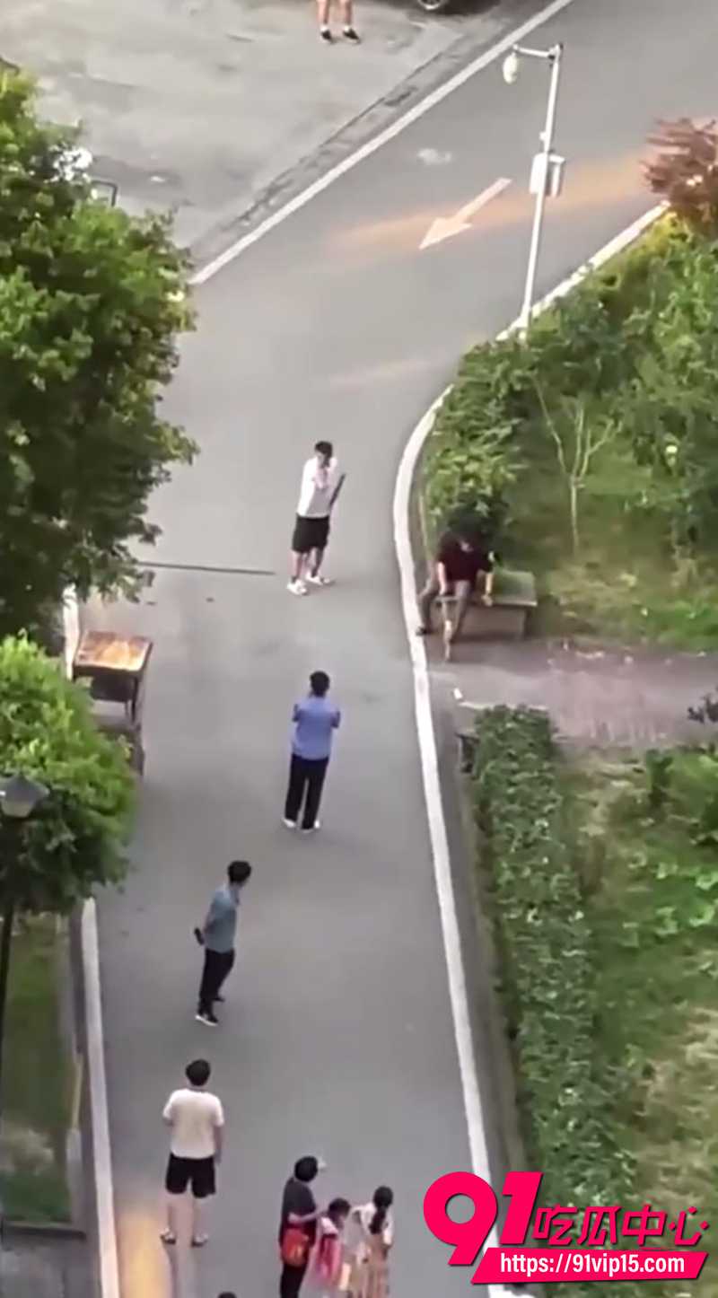 街头斗殴 1