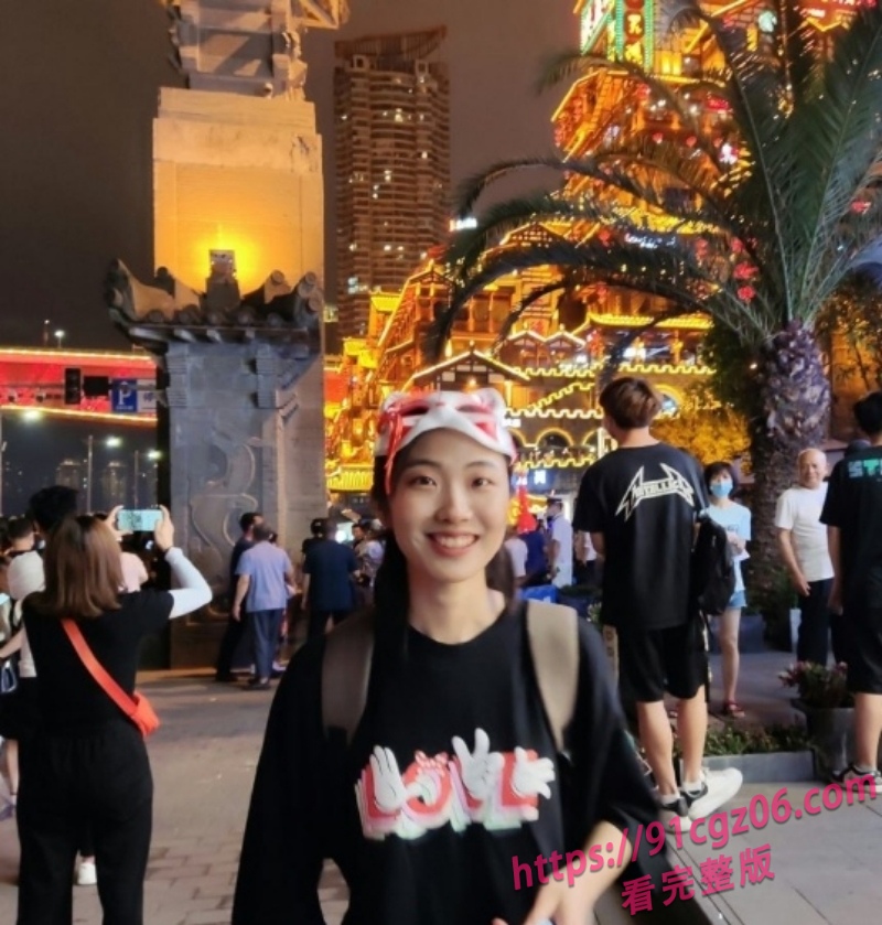 江苏反差教师出轨视频曝光3.jpg