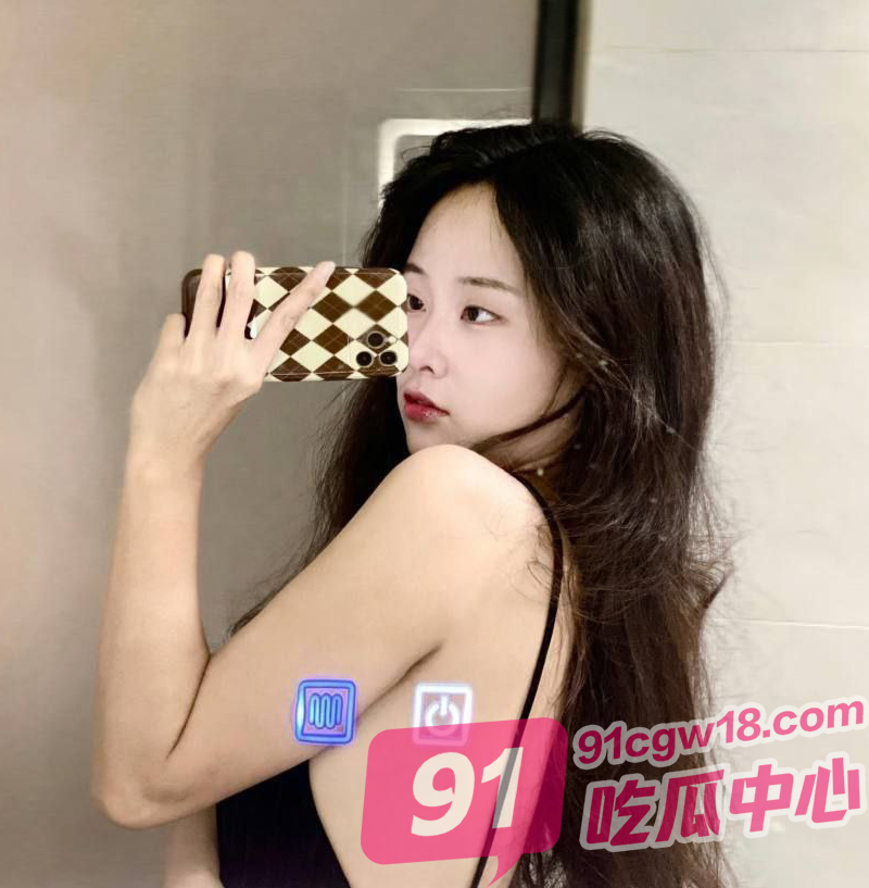 瓜友投稿女同学王欣雨 白嫩酮体沦为人体肉便器只为博取男友开心 配图6