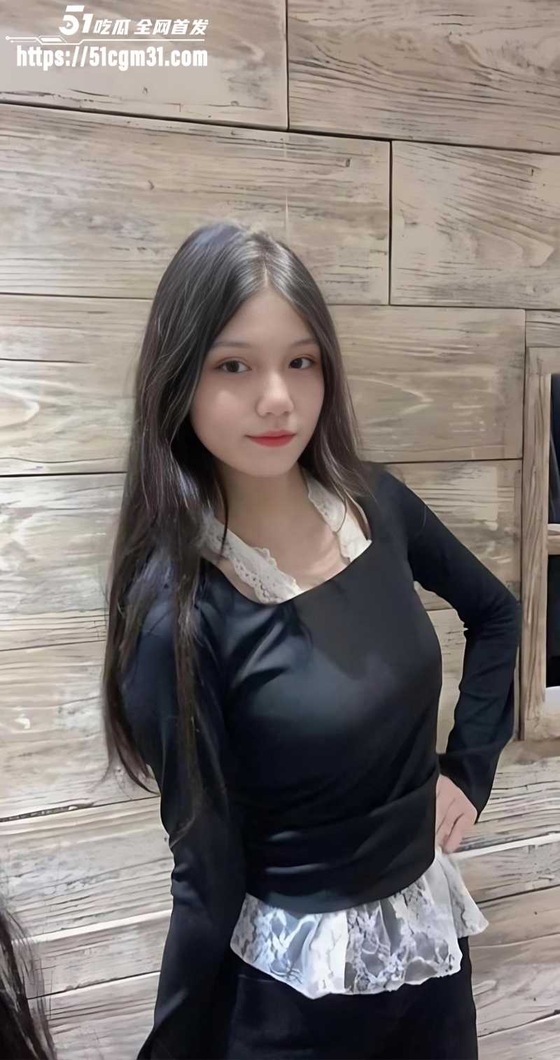 南京女大 塞丽曼 裸贷自慰视频 1