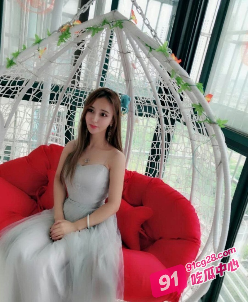 抖音美女主播陈心仪 清纯小妹小号偷偷卖逼 付费福利免费分享！ 配图4