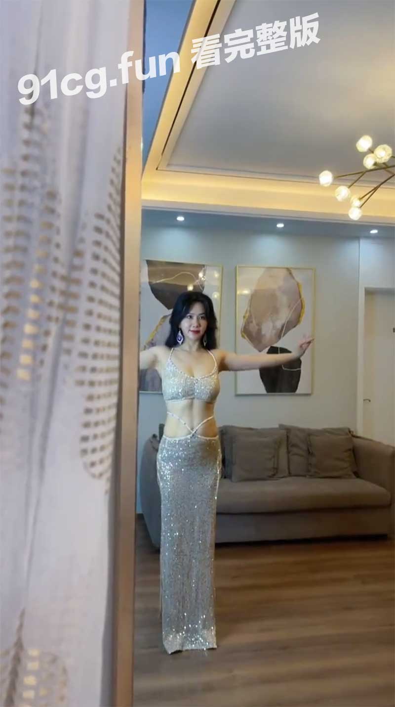 兄弟们,帖子猛,谨记一天一发,小心肾虚!