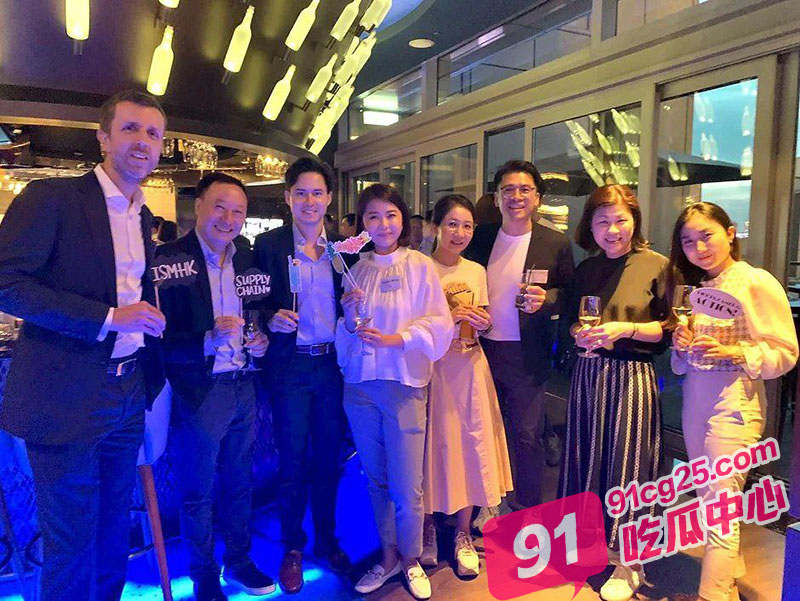 上流社会的肮脏事 人模狗样的她玩得这么花 真相让人大跌眼镜！