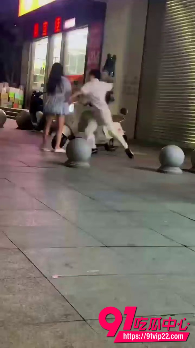 情侣打架1