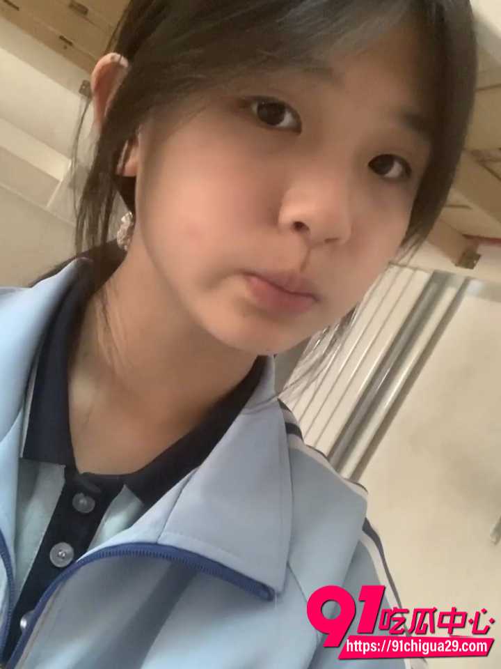 白嫩学生妹张可依和男友性爱视频流出4 白嫩学生妹张可依和男友性爱视频流出4
