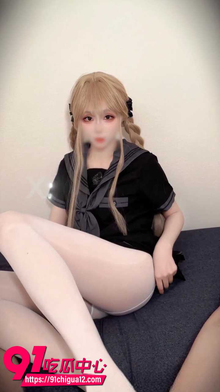 高人气极品网黄鸡教练水手服开裆狂玩肉棒3