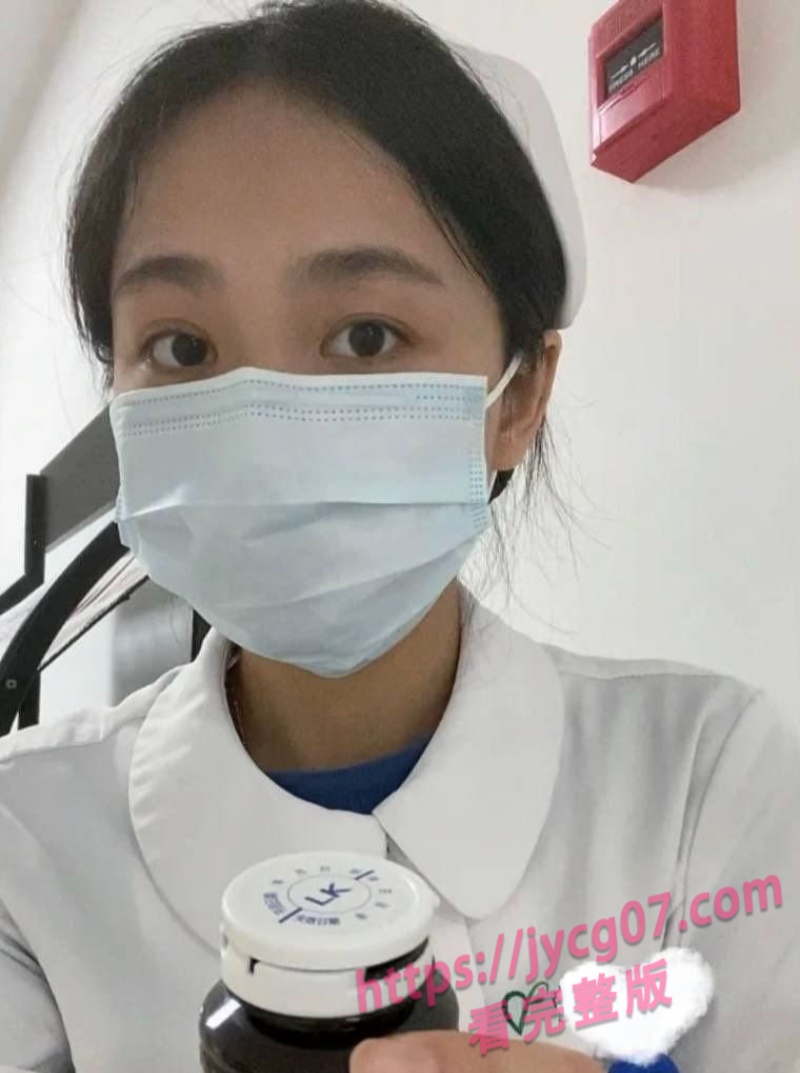白衣制服女神私拍流出！深圳护士王艾琳私下约会画面曝光 配图
