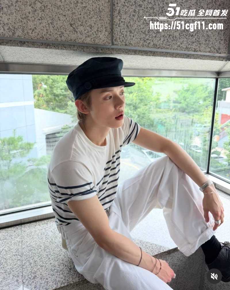 韩国TXT男团崔秀彬脚踏多船被前男友曝光013 韩国TXT男团崔秀彬脚踏多船被前男友曝光013