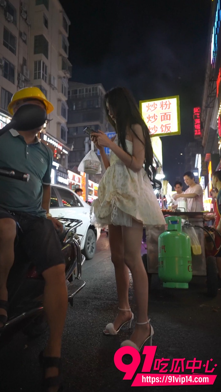 街拍大长腿美女2 街拍大长腿美女2