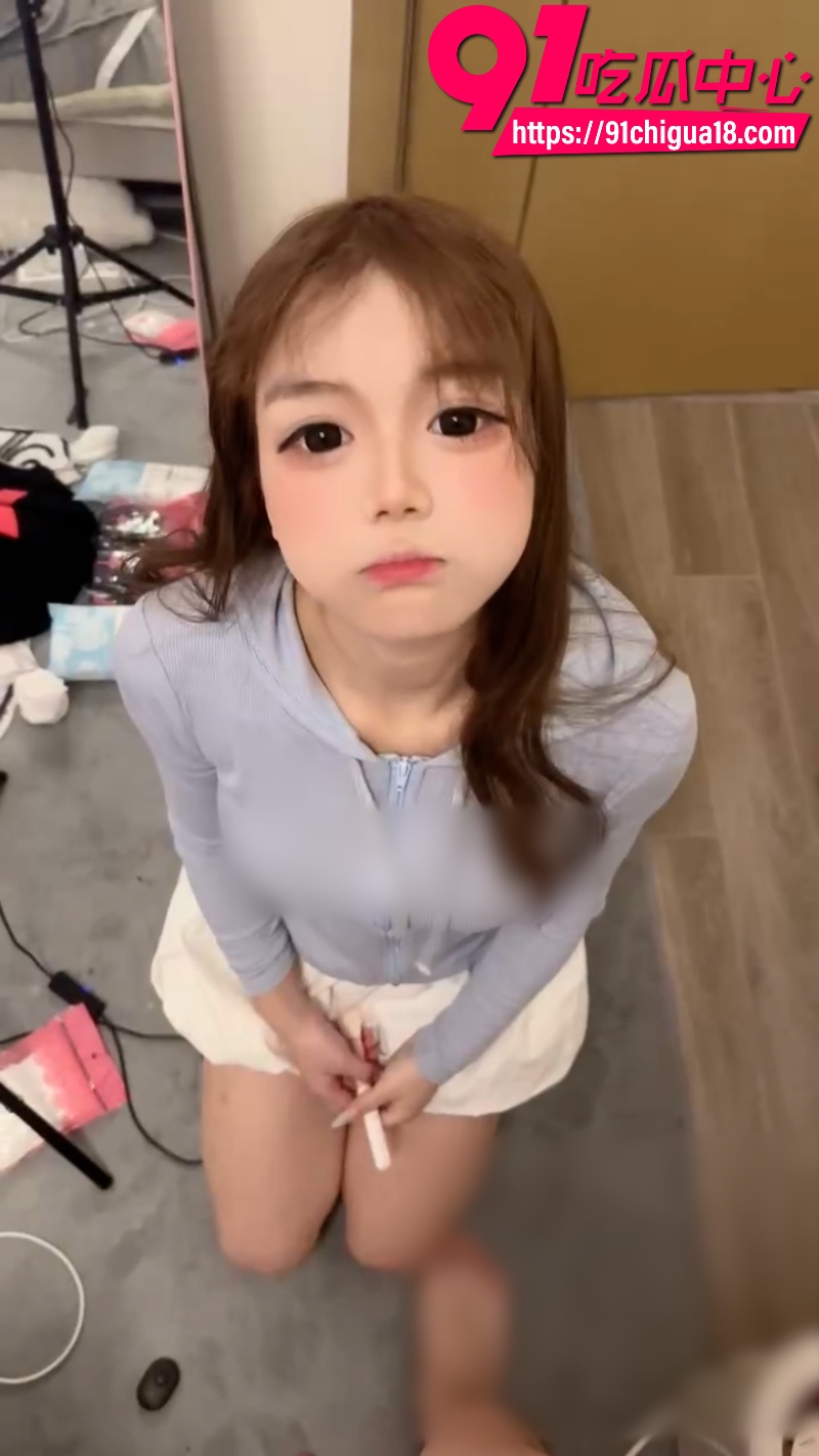 音万粉少萝世奈被扒前身福利姬上岸真名向然16