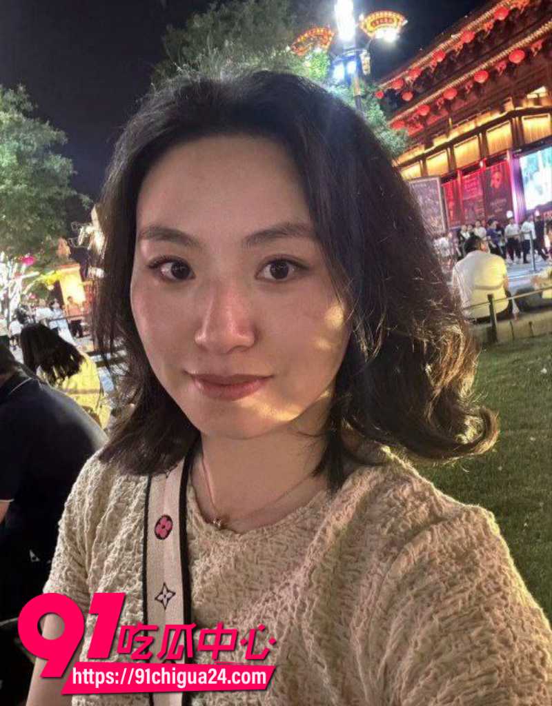 辽宁大连中山区已婚小护士黄晓盼 背着老公出轨偷情 给老公戴了一顶大大的绿帽子