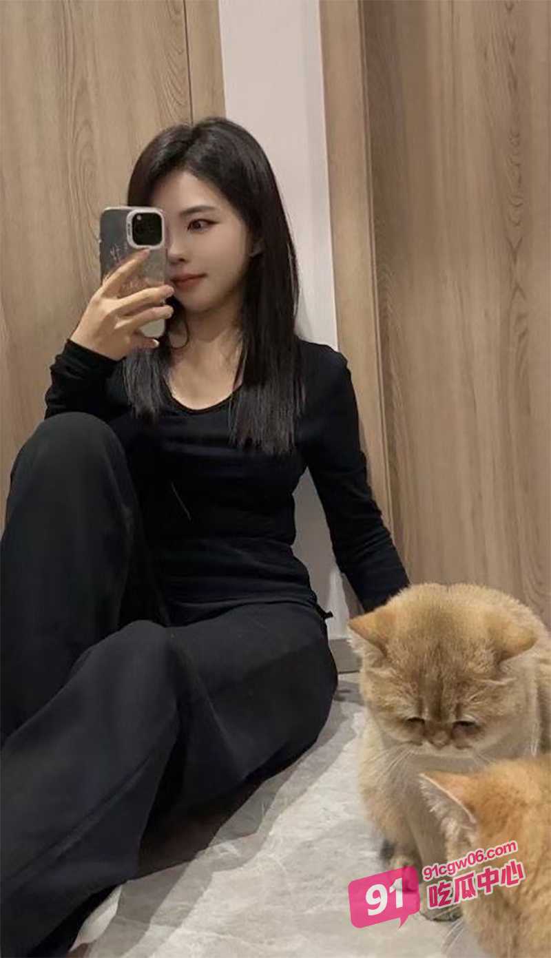 哈尔滨美少妇李湘岚 惨遭老外偷配房门钥匙入室抢劫 强行勒晕扒光尽情玩弄啪啪！ 配图2