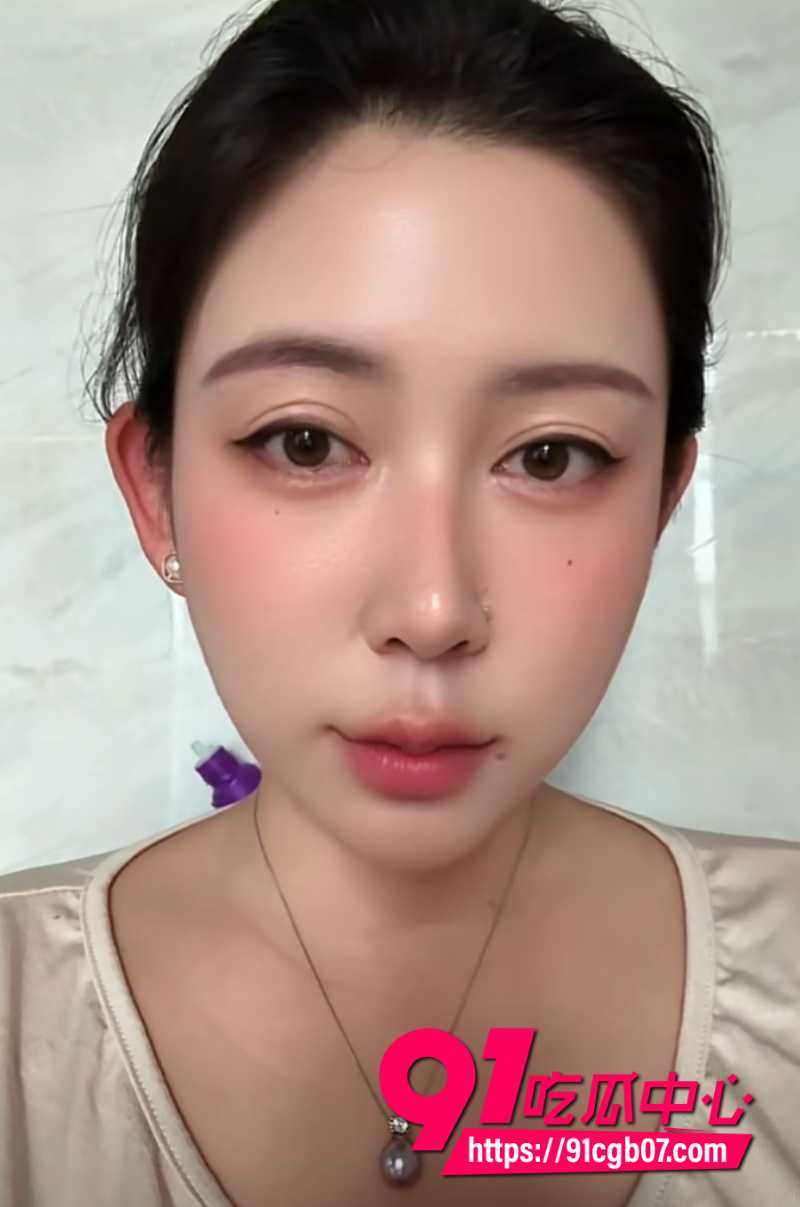 极品抖音爆乳嫩模李雅5 极品抖音爆乳嫩模李雅5
