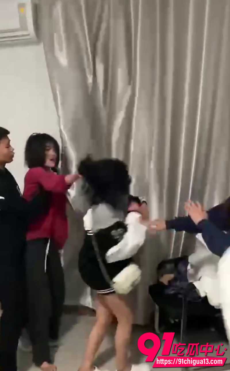 精神小妹霸凌 6