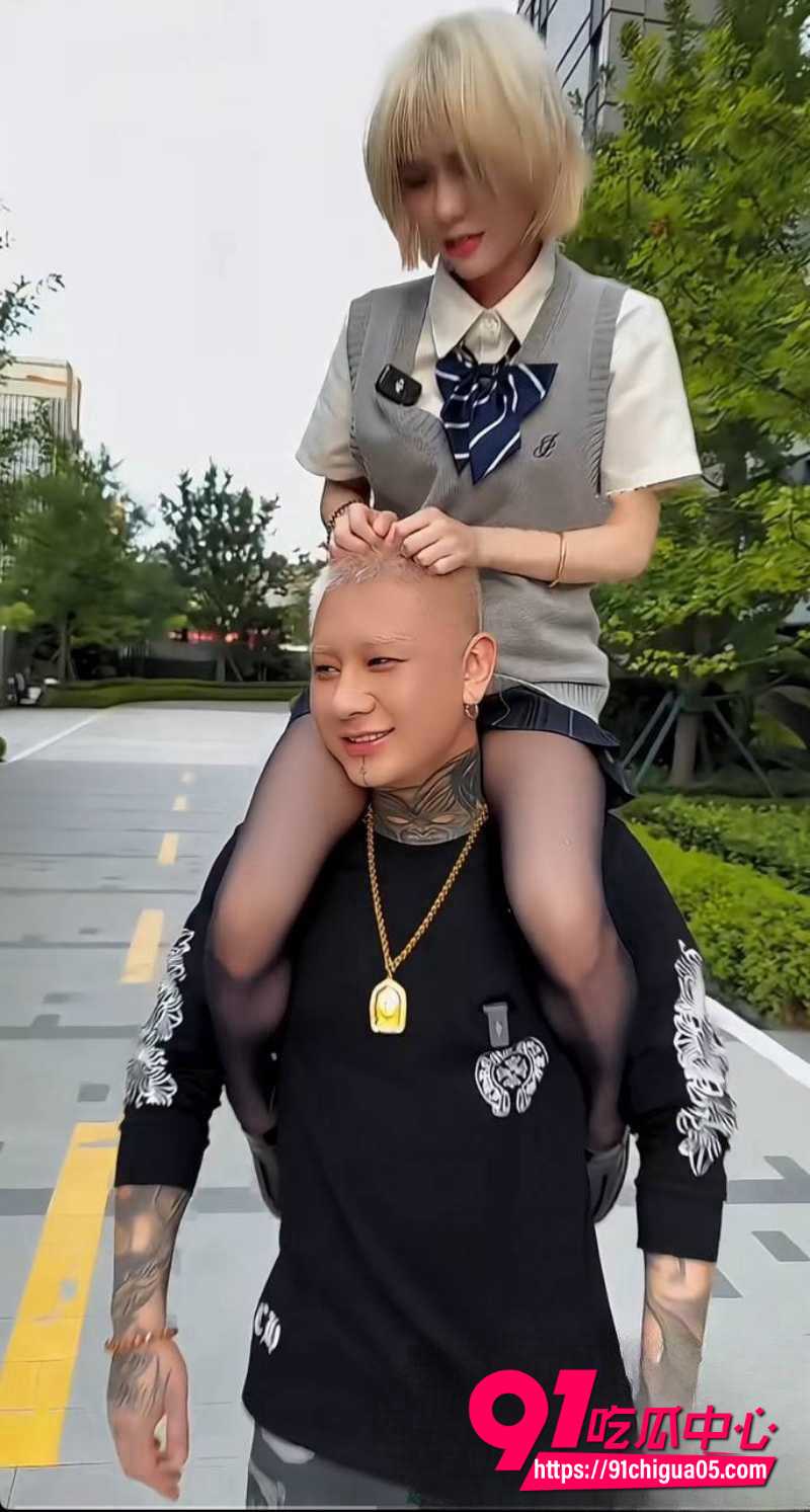 快手3000万粉大网红Fz方丈15