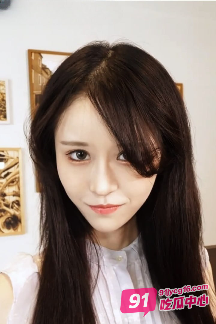 高颜值气质御姐李佳音 娇小身材每次抽插都伴随一声扑哧~