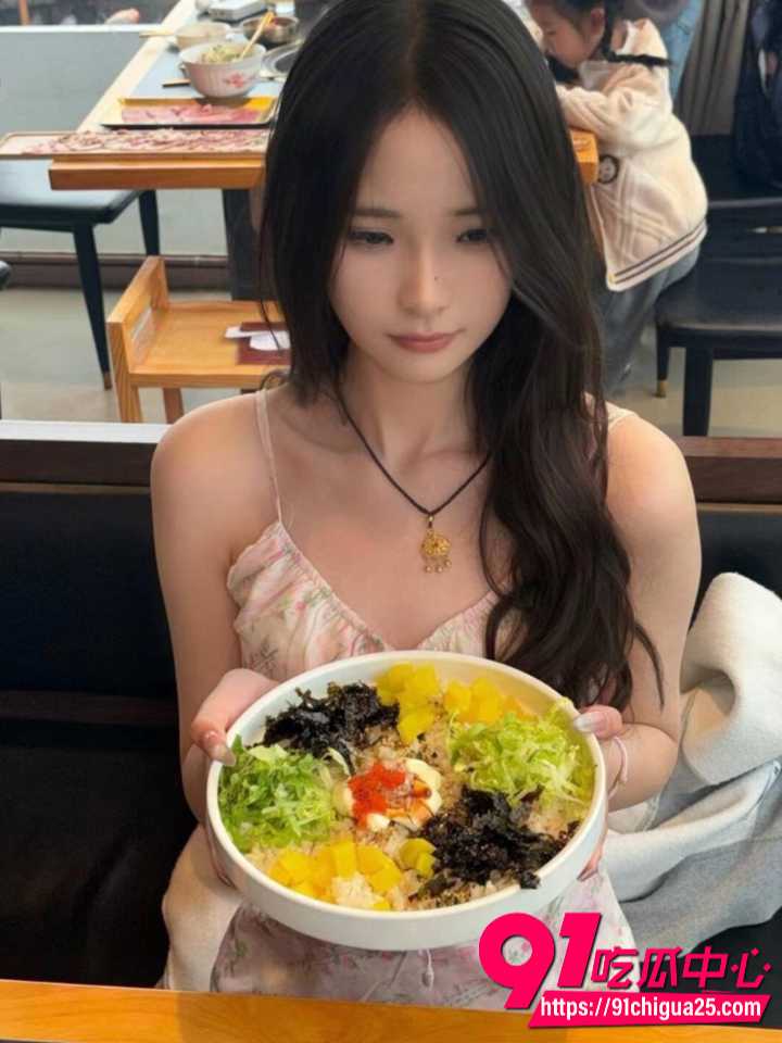 齐齐哈尔女大学生知三当三6