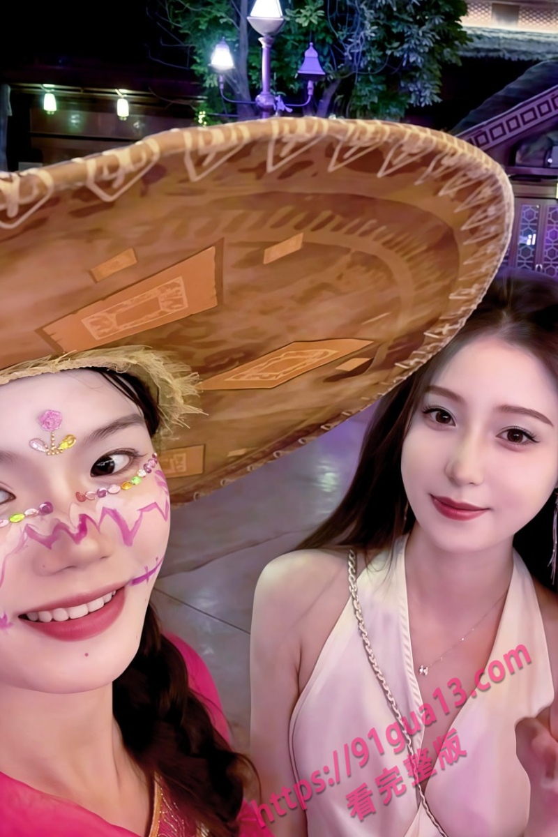 知性美女与男友私拍泄密 多样化姿势口交令人大开眼界