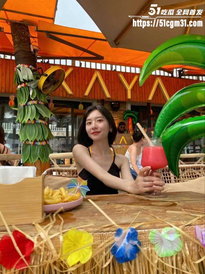广州天河母狗 刘颖 约炮视频 1 广州天河母狗 刘颖 约炮视频 1