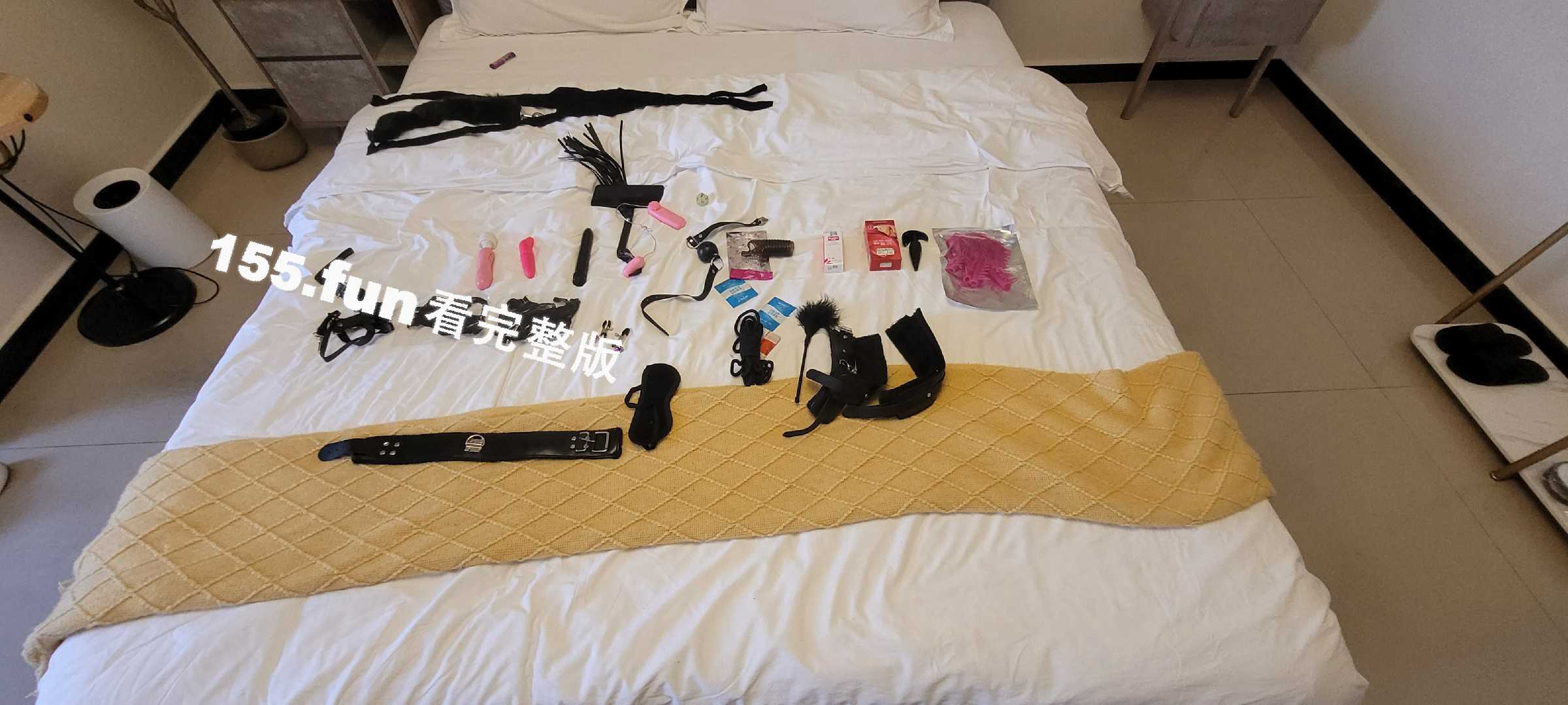 【网友自拍】准备了许久，终于迎来一次完美3P性交旅程