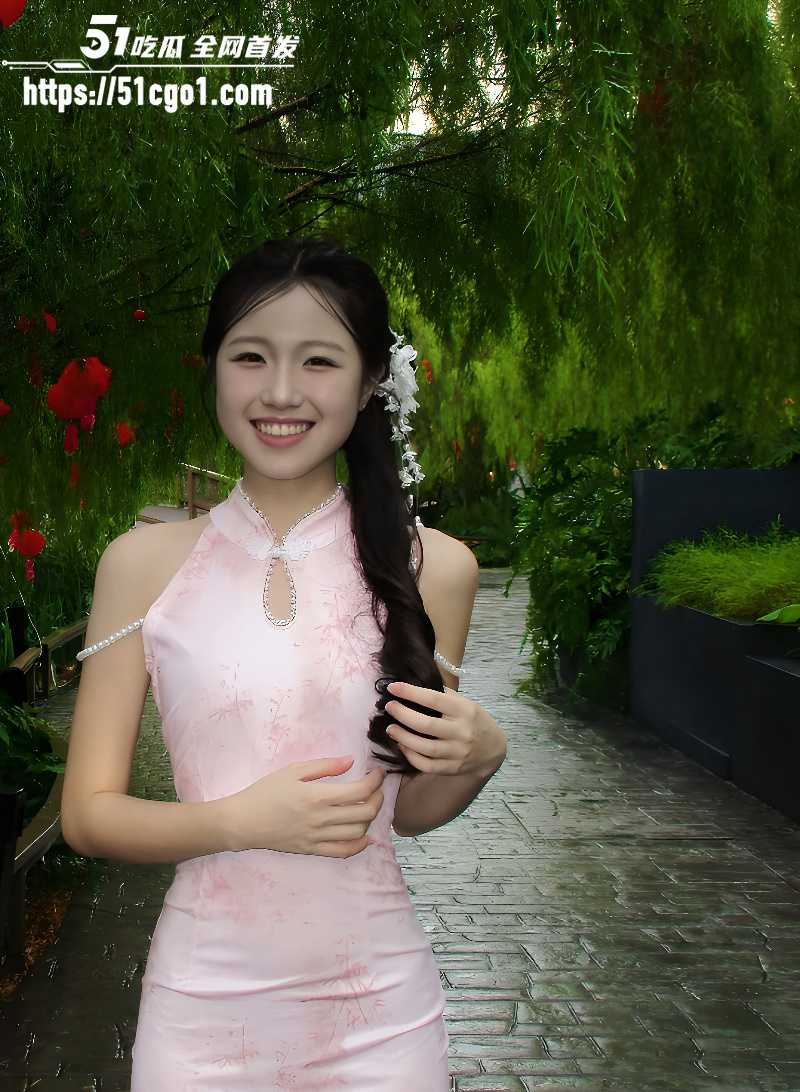高颜值大眼美女性爱自拍 2 高颜值大眼美女性爱自拍 2