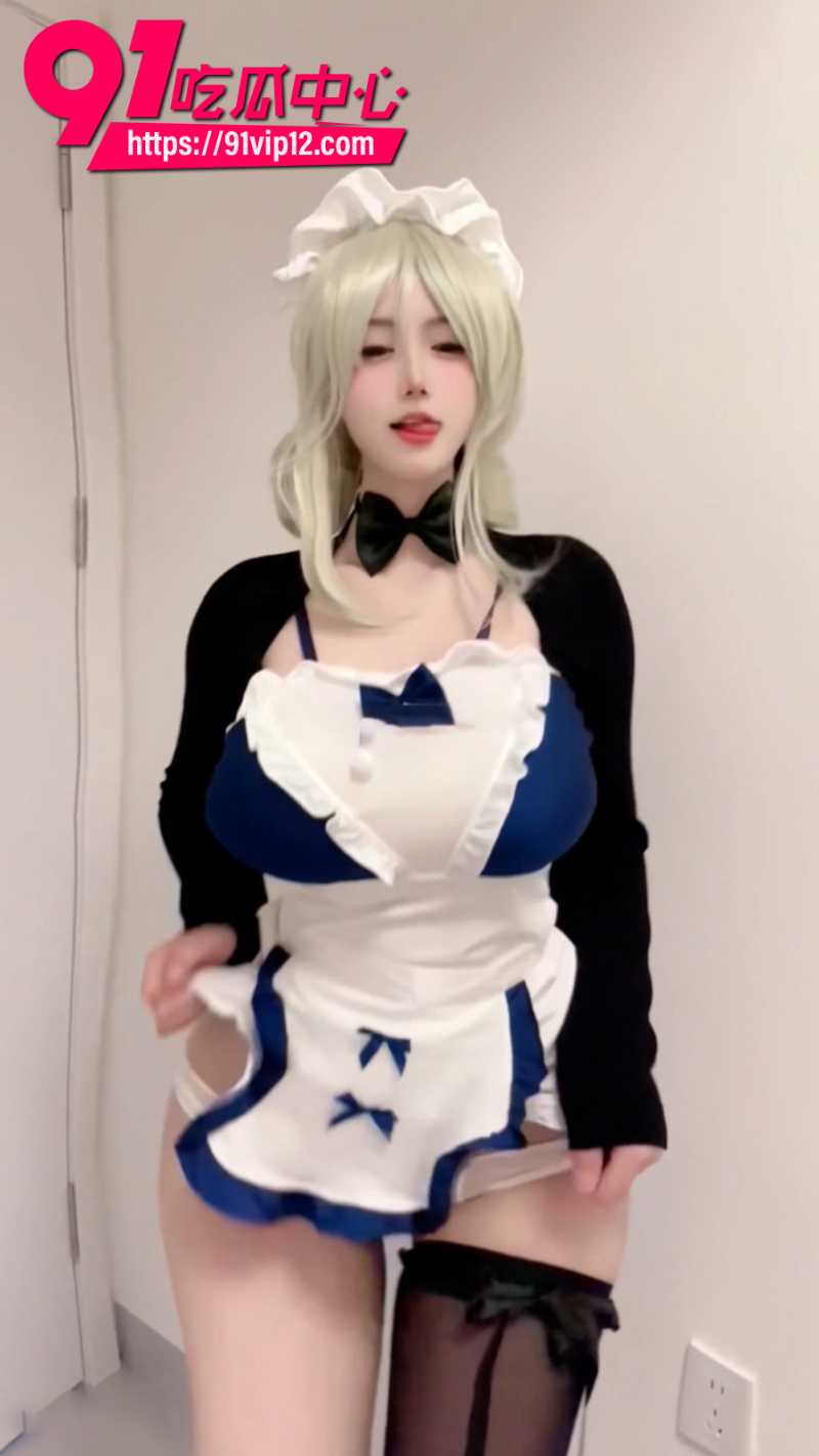 快手巨乳女网红迷人张总裸舞合集0