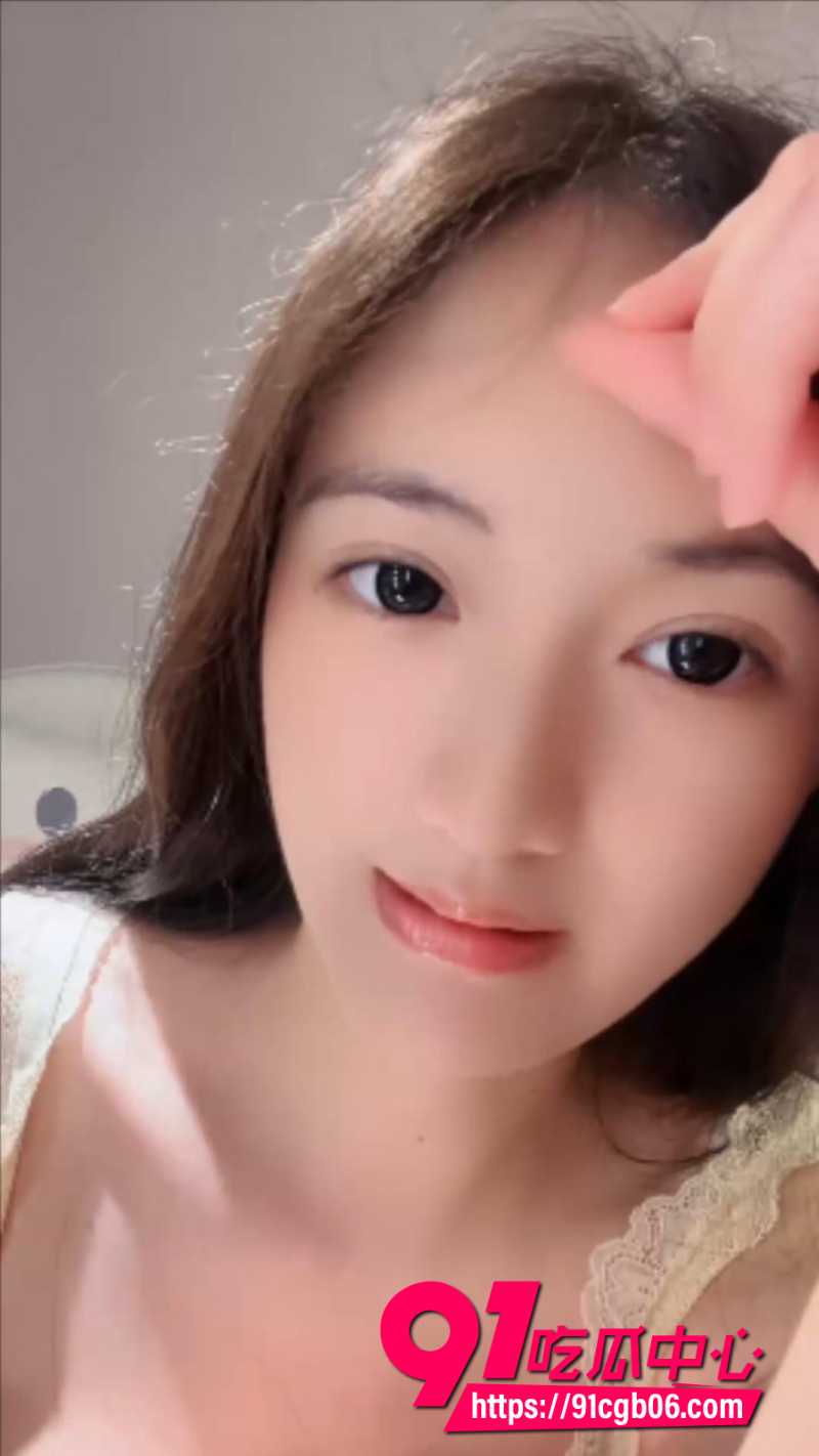 颜值女神奶思呀自拍泄密2