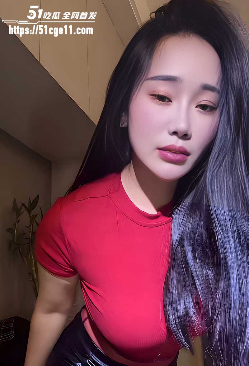 快手小网红水蜜桃最新丝袜自慰 5 拷贝