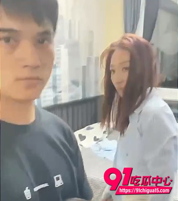 原配抓奸小三现场视频4