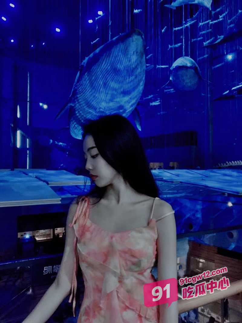 高清偷拍站街女～深夜探鸡窝 老板娘超配合多姿势随便干 “你不爽 我不收钱” 配图