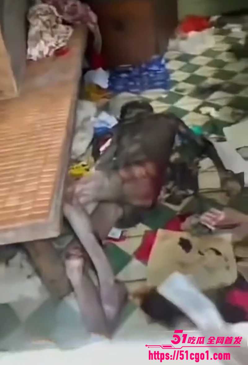 大昌市第七中学鬼敲门 5 拷贝