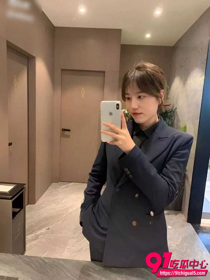 南通93年楼盘女销售 1 南通93年楼盘女销售 1