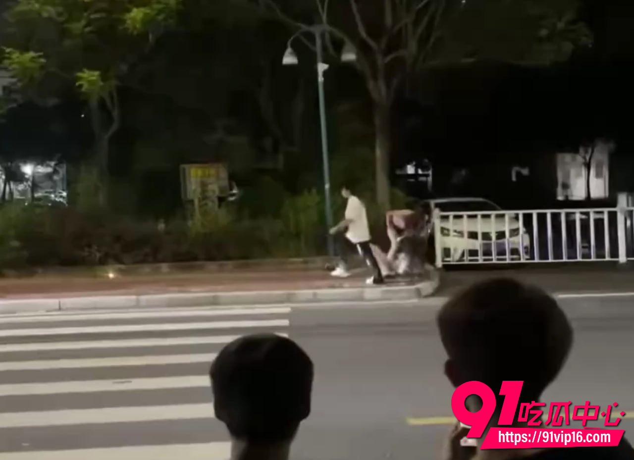 精神小妹打架视频7