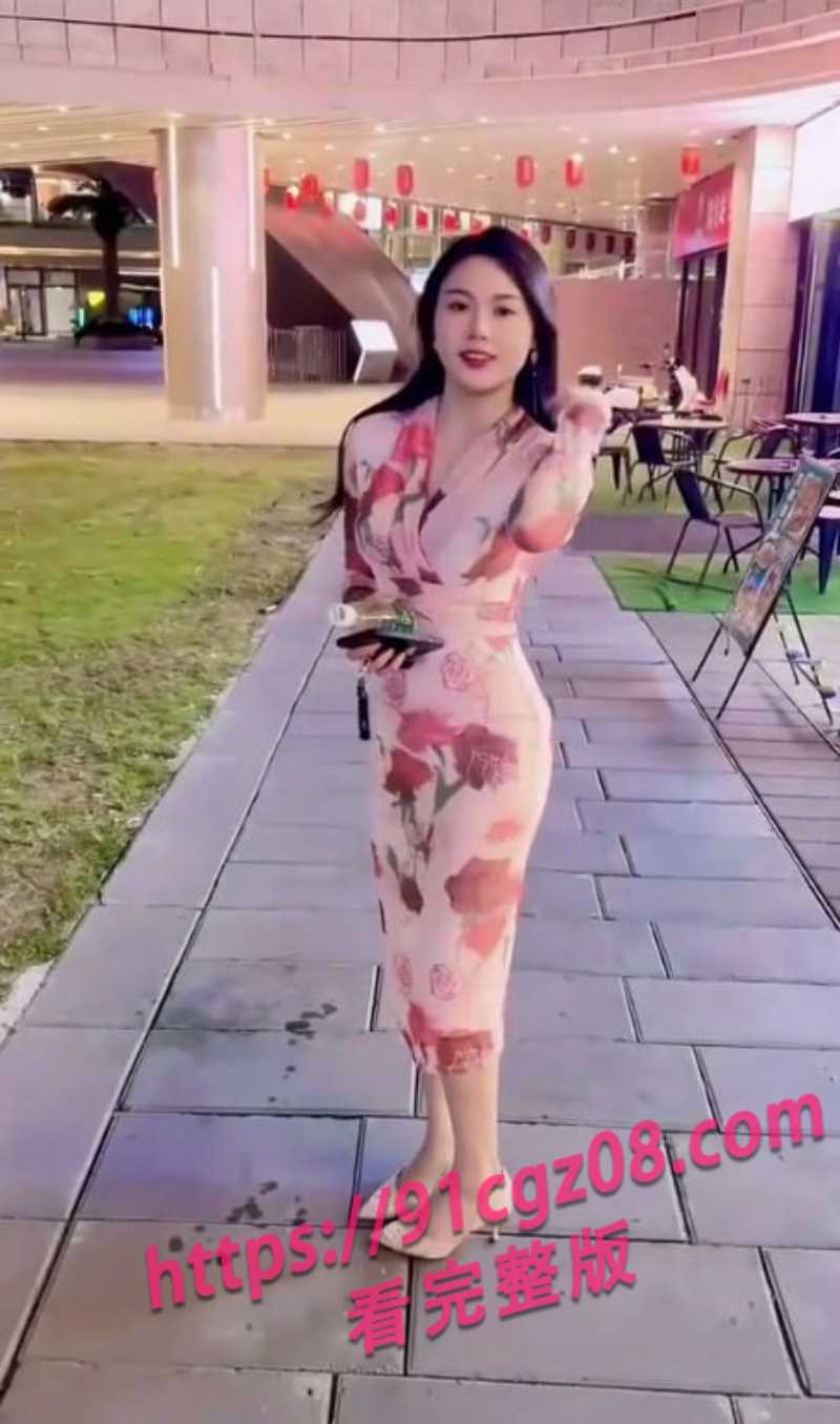 抖音13万网红茶姨裸聊2素材水印版 抖音13万网红茶姨裸聊2素材水印版
